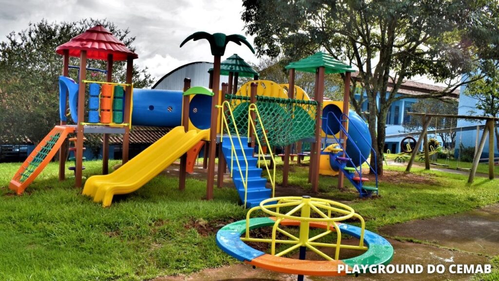 Departamento de Educação conclui instalações dos novos Playgrounds Na Rede Municipal de Ensino
