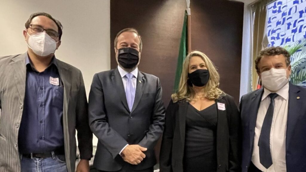 Ministério da Saúde vai transferir R$ 500 mil para o município de Inconfidentes. Ambulância será adquirida