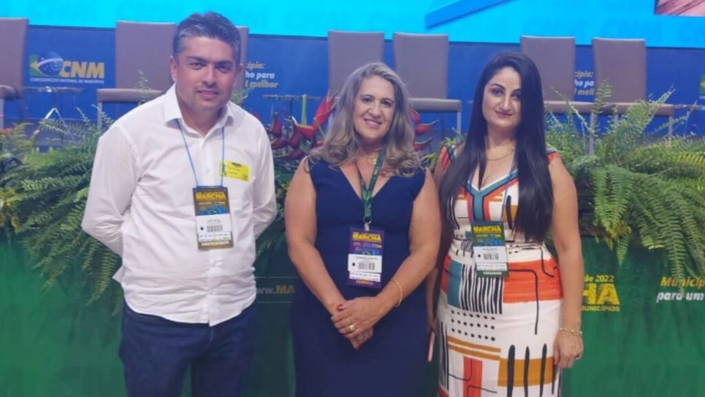 Prefeita Rosângela Dantas participa da Marcha a Brasília em Defesa dos Municípios