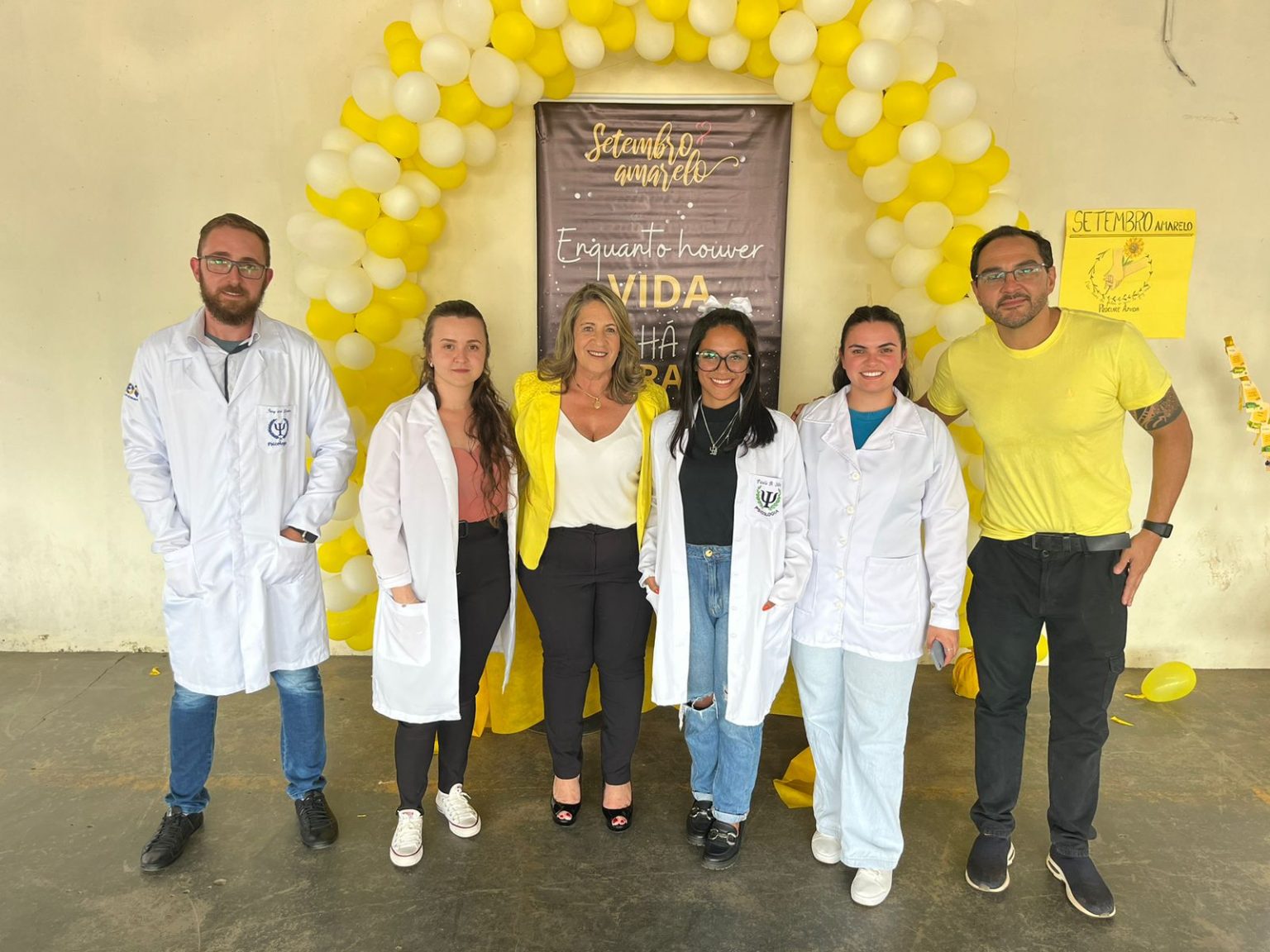 RODA DE CONVERSA ENCERRA AÇÕES DO SETEMBRO AMARELO EM INCONFIDENTES