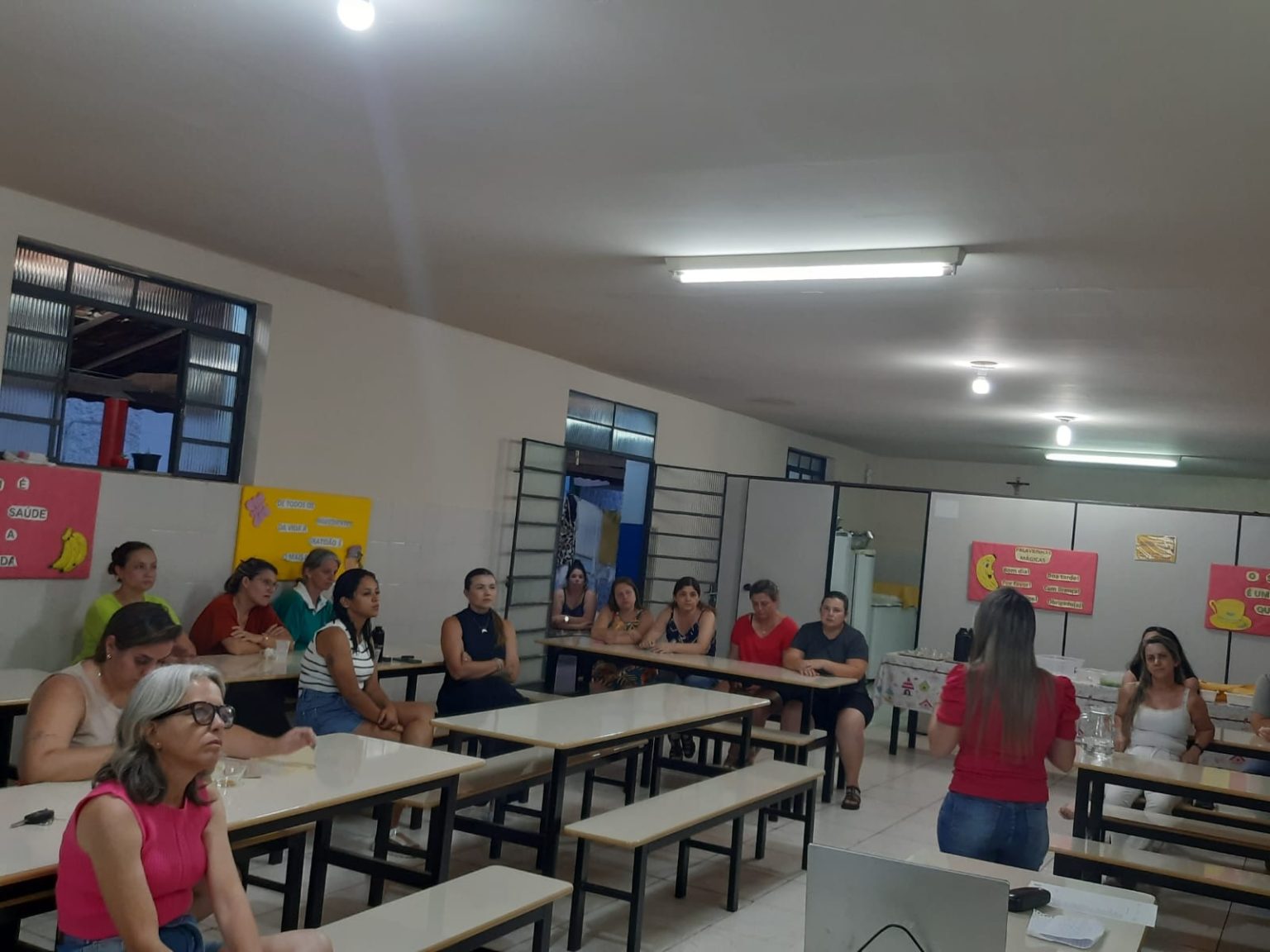 PALESTRA COM PROFESSORES NO CEMAB