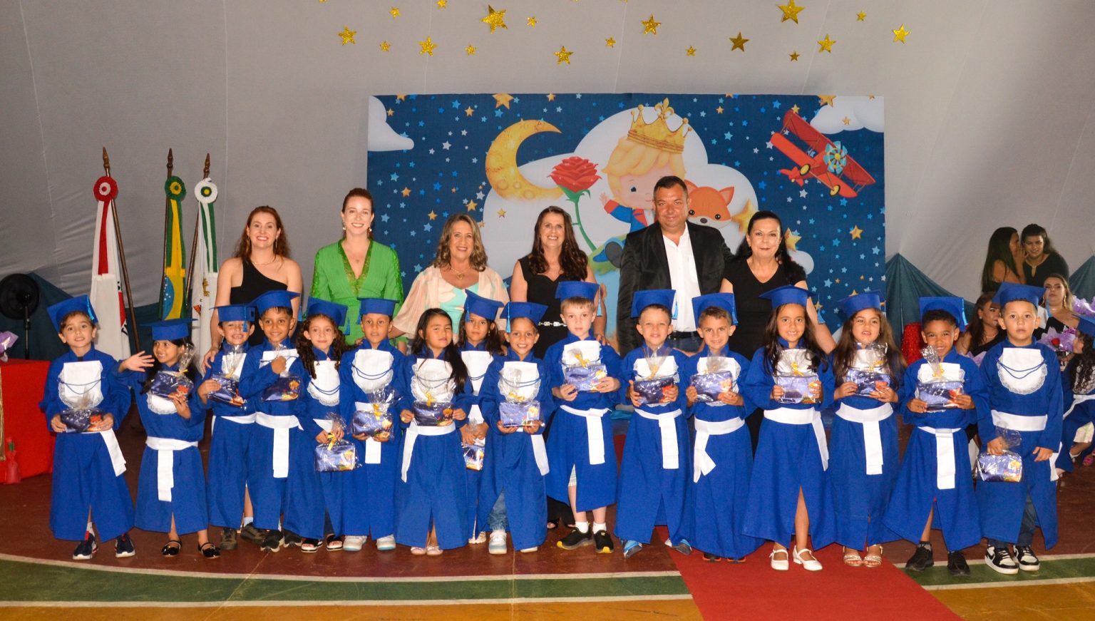 Formatura com o Tema do ‘Pequeno Príncipe’ Marca o Pré-II no Centro de Educação Infantil Irineu Doná