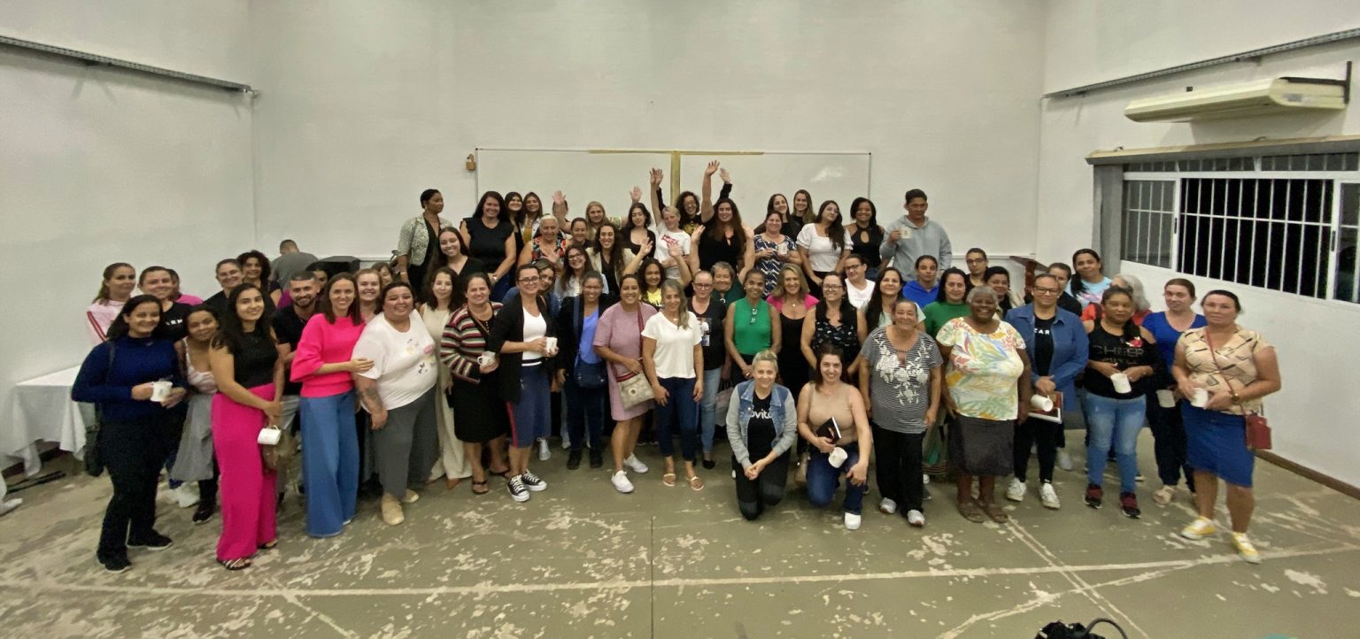 TRAZENDO EMPODERAMENTO E CAPACITAÇÃO: INCONFIDENTES RECEBE O PROGRAMA “MULHERES MIL