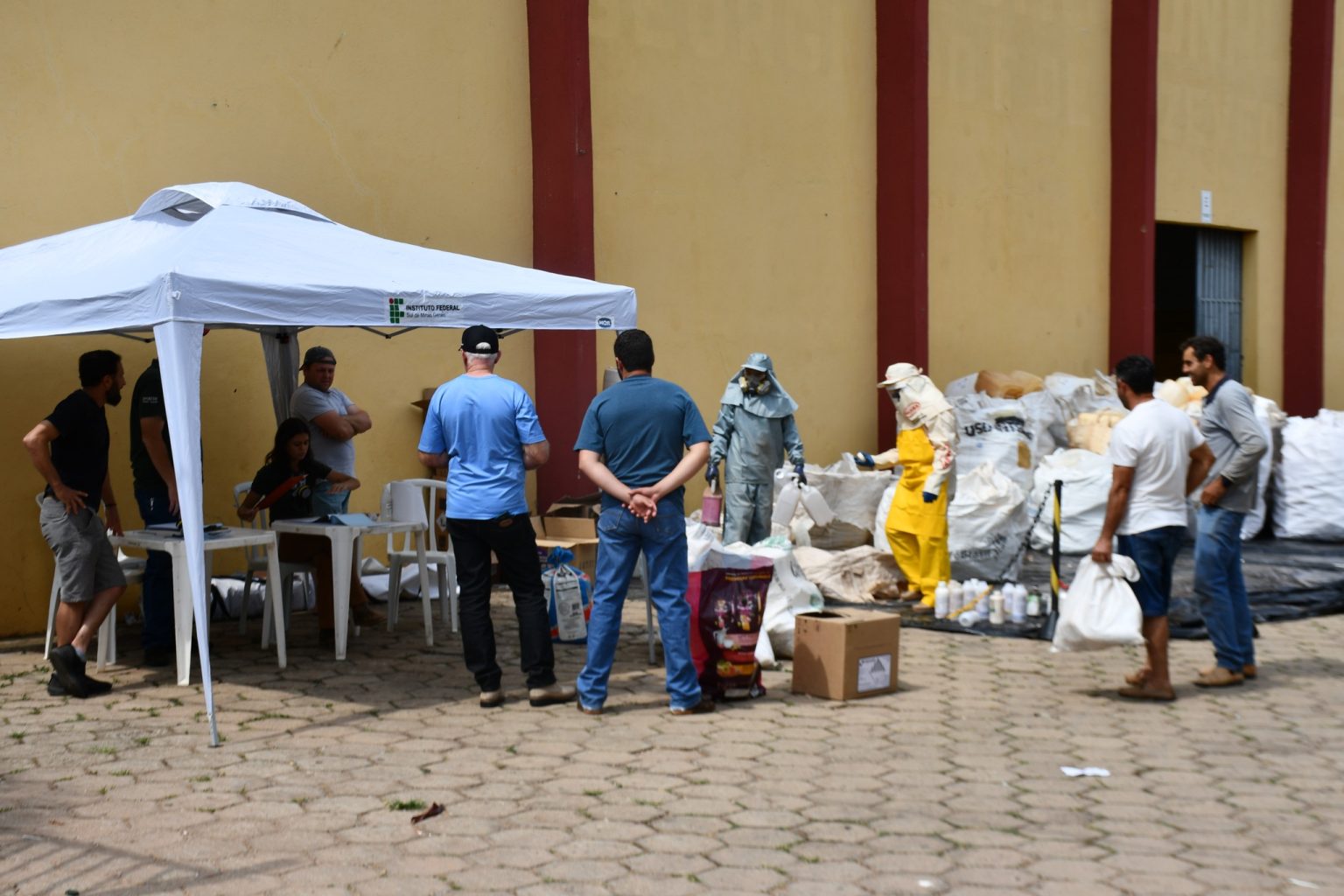 Dia do Campo Limpo em Inconfidentes Mobiliza Mais de 80 Produtores e Reforça Práticas Agrícolas Sustentáveis