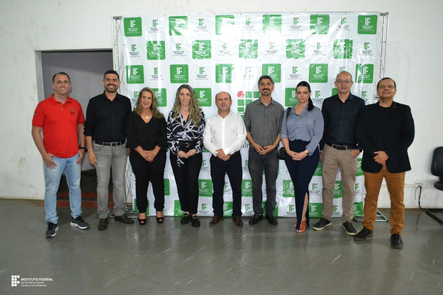 PREFEITA ROSÂNGELA PRESTIGIA ABERTURA DOS JOGOS DOS INSTITUTOS FEDERAIS EM INCONFIDENTES