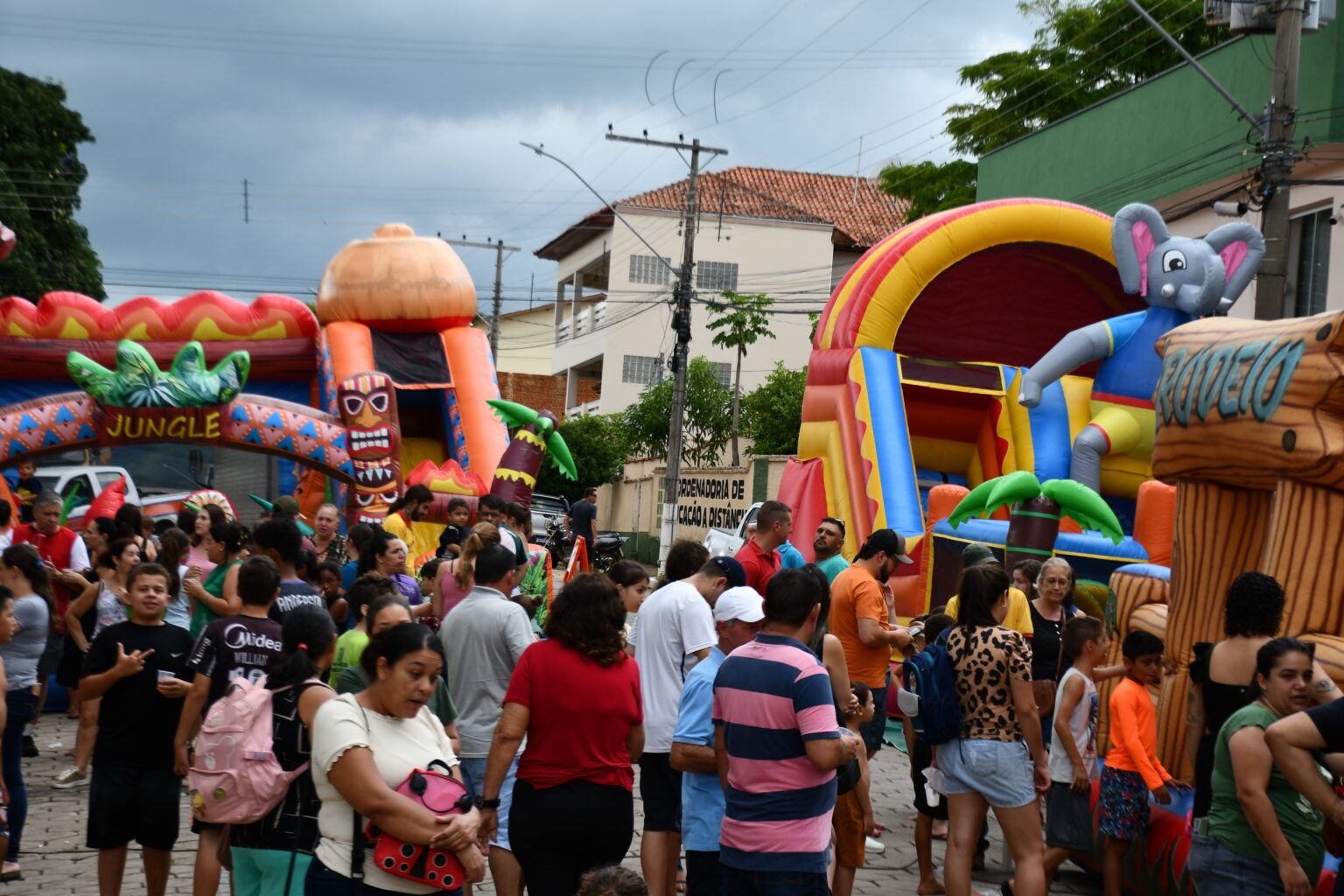 AGITA INCONFIDENTES: UM SUCESSO DE SAÚDE E DIVERSÃO!
